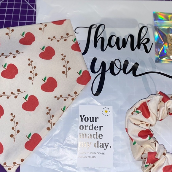 Handmade dog bandanas - Picture 16 of 16